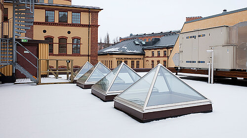 Pyramidová / valbová střešní okna s hliníkovým rámem